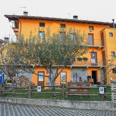 Stars Apartments Gressan Cerise Exterior photo